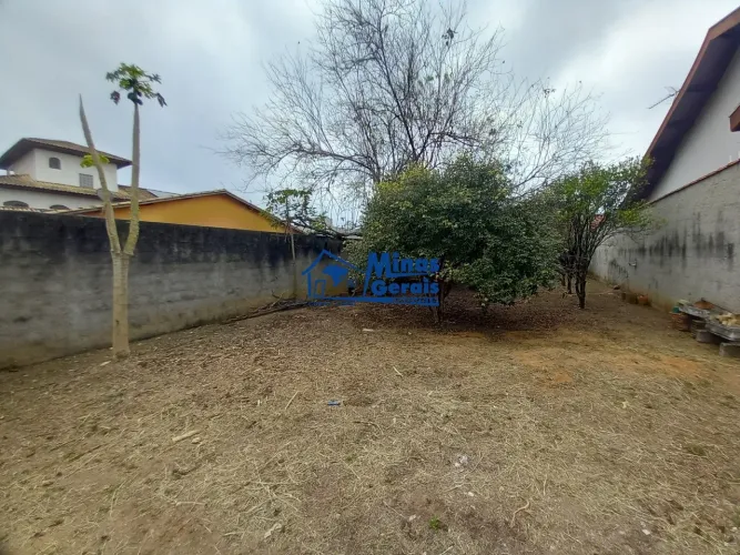 Excelente Terreno à Venda no Villa Branca - Localização Privilegiada