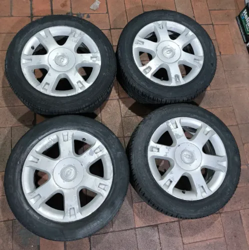 Jogo de Rodas Liga Leve Aro 16 Original GM 4X100 Volkswagen Fiat Honda Toyota Original GM