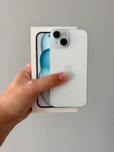 iPhone 15 128GB Azul Estado de Novo