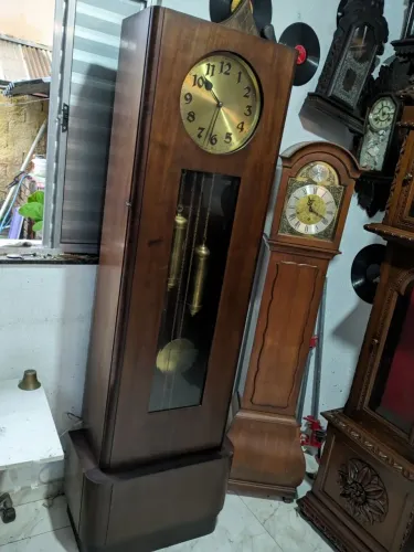 Relógio antigo pedestal Alemão