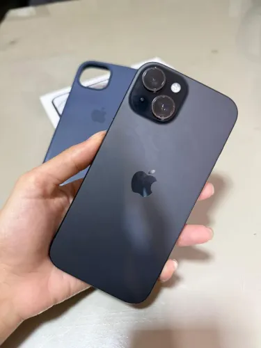 IPHONE 15 - 128GB