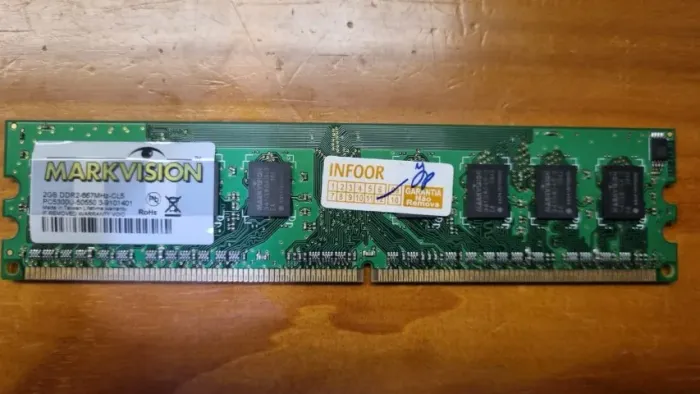 Memória RAM DDR2 2GB 667MHz - Markvision