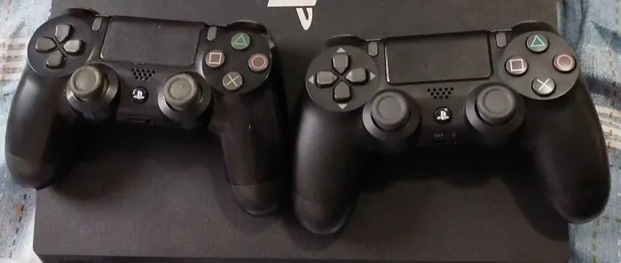 Controle sem fio DUALSHOCK®4