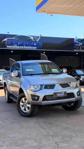 Mitsubishi L200 Triton HPE 3.2 CD TB Int.diesel AUT 2012