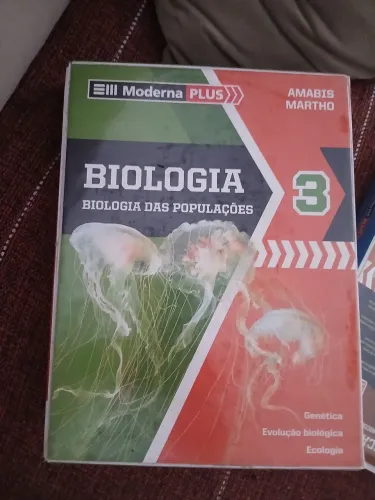 Livros Biologia 3 e Fisica 3