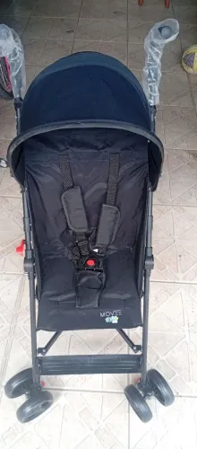 Carrinho de bebê tipo guarda chuva