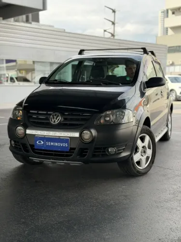 Volkswagen Crossfox 1.6 MI Total Flex 8V 5P 2010