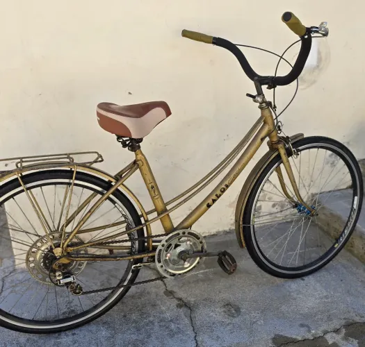 Bicicleta Caloi Ceci Aro 26 rat look