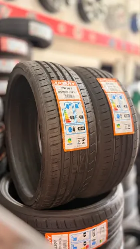 2 pneus 165/35/18 novo Aptany