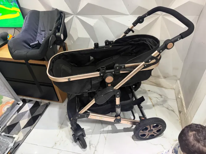 Carrinho infantil+bebê conforto 3em1 
