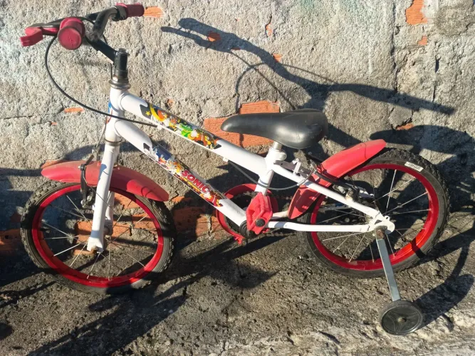 Bicicleta bike aro 16 com rodinhas do sonic