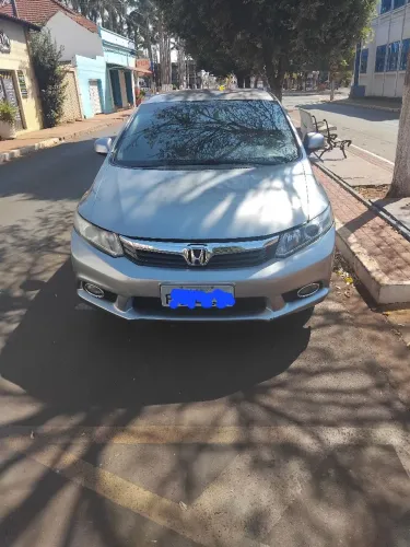 Honda Civic Sedan LXS 1.8/1.8 Flex 16V Aut. 4P 2014