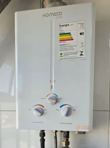 Aquecedor Komeco 7 Litros a pilha