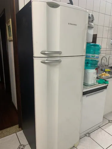 Geladeira Electrolux usada