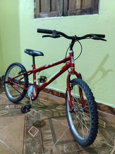 Bicicleta Cairu aro 20
