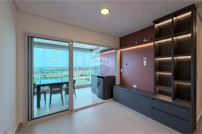 Apartamento Semi Mobiliado no Brasil Beach 98 mts 2 quartos sendo 01 suíte.