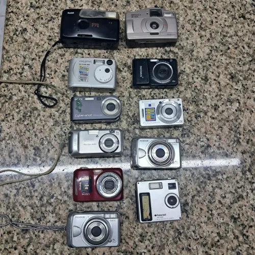 Câmeras antigas.