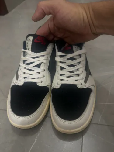 Air Jordan Travis Scott Low 41 novo