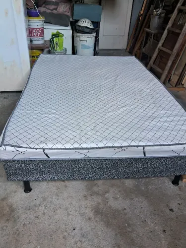 Base cama de casal .bairro gloria