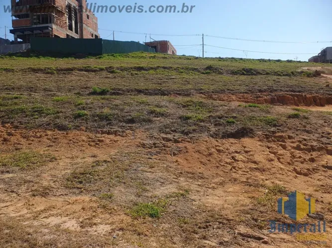 Terreno pequeno aclive 330 m² Condomínio Terras Alpha Urbanova em SJC