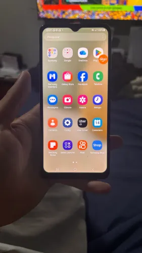 Celular usado 