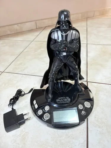 Rádio relógio original Darth Vader funcionando