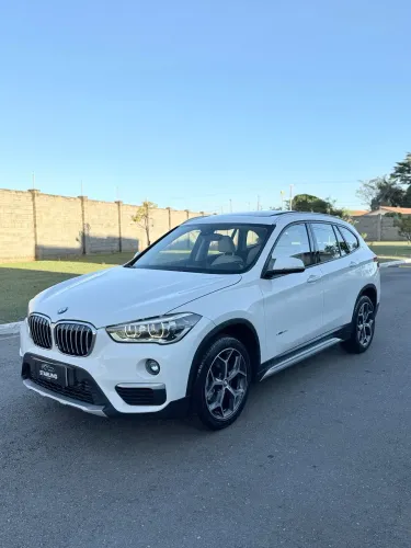 BMW X1 Sdrive 20I X-line 2.0 TB Active Flex 2018