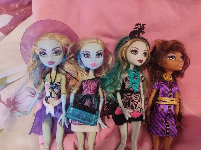 Lote Monster High