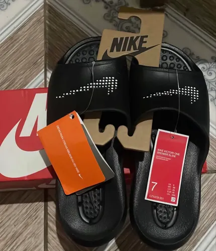 Chinelo Nike