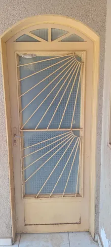 Venda de portas e janelas