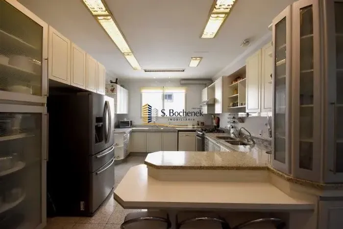 Apartamento alto padrão Ed. Paço do Prado 587,43m² privativa 4 suítes