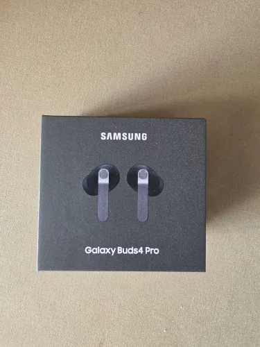 Oportunidade!!! Fone de ouvido Galaxy Buds4 Pro. Lacrado