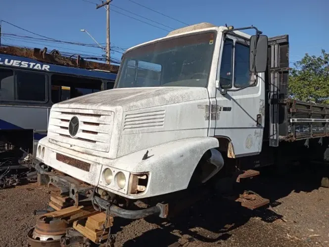 CABINE MERCEDES 1620 1997