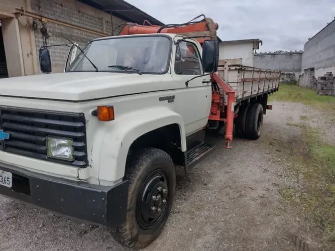 Chevrolet D 11000 Álcool com  munck  3.5 ton
