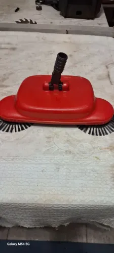 Vassoura de Mão para Limpeza de Casa