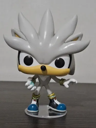 Funko Pop Silver 633 Sem Caixa Sonic The Hedgehog