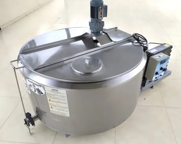 Tanque Resfriador 300 LitrosTina de Maturação Misturador 220v Água Sucos Caldas Polpas 