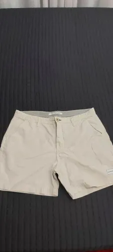 Short Calvin Klein tamanho 36