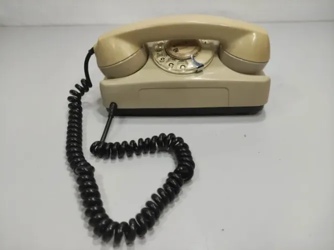 Telefone Antigo De Mesa Disco Telemig Retro Original 8h5 Bege (Usado)