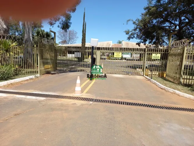 lote para vender no condomínio mansões do lago medindo 2.076 m2