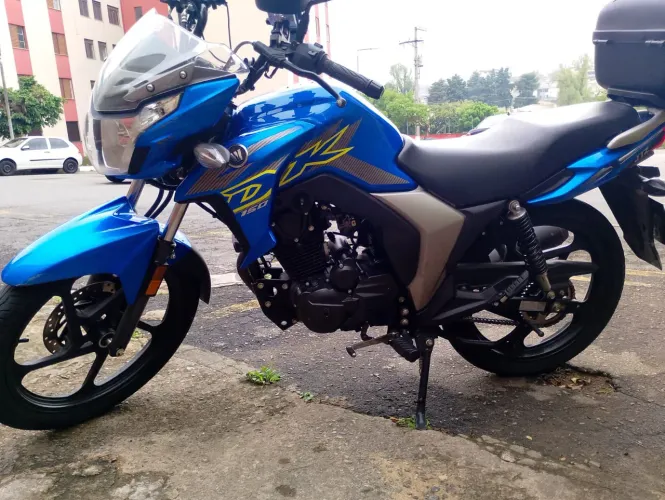 MOTO DK 150 SEMI-NOVA