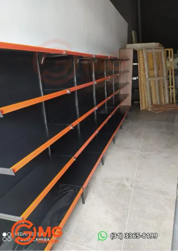 Gôndola de Aço Preta - Prateleira para Organização em Comércios
