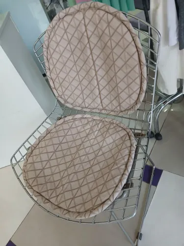 Cadeira aramada 