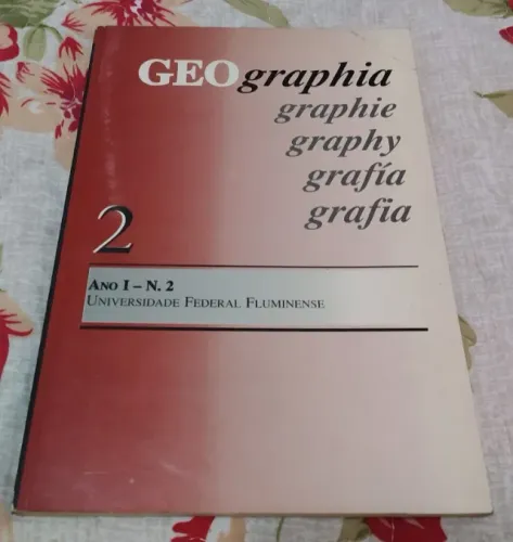 Livro Da Coleção Geographia - Volume 2