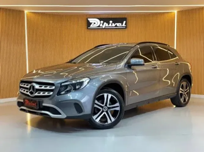 MERCEDES-BENZ GLA 200 MERCEDES STYLE 1.6 TURBO