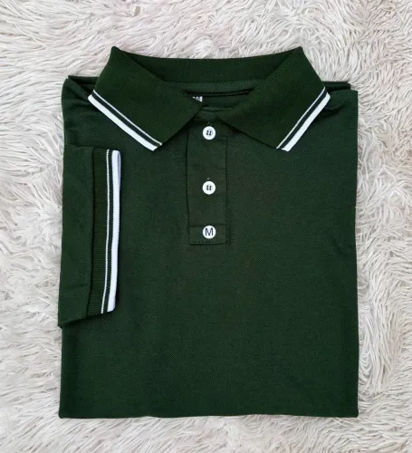 Camisas Polo Verde Detalhes Gola e Punho Il