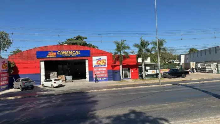 Precisas de atendente , ajudante de carga e descarga , motorista , ajudante de carga e des