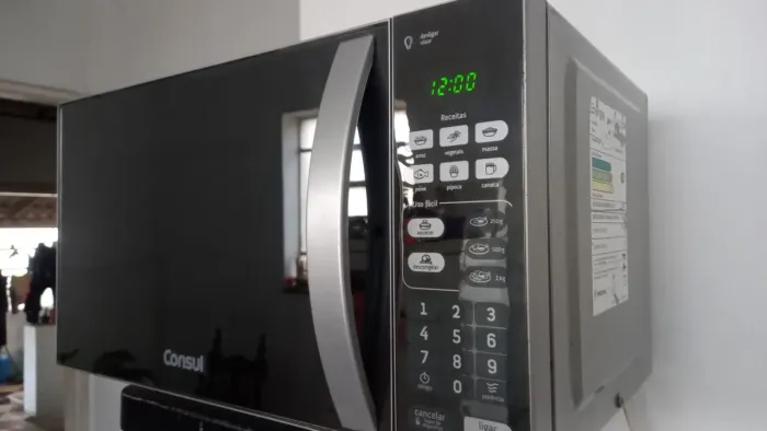 Micro-ondas Consul 18 litros