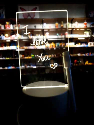 Luminária de Recados Personalizável
