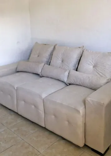 Sofa retrátil 2 metros com 3 lugares de fábrica